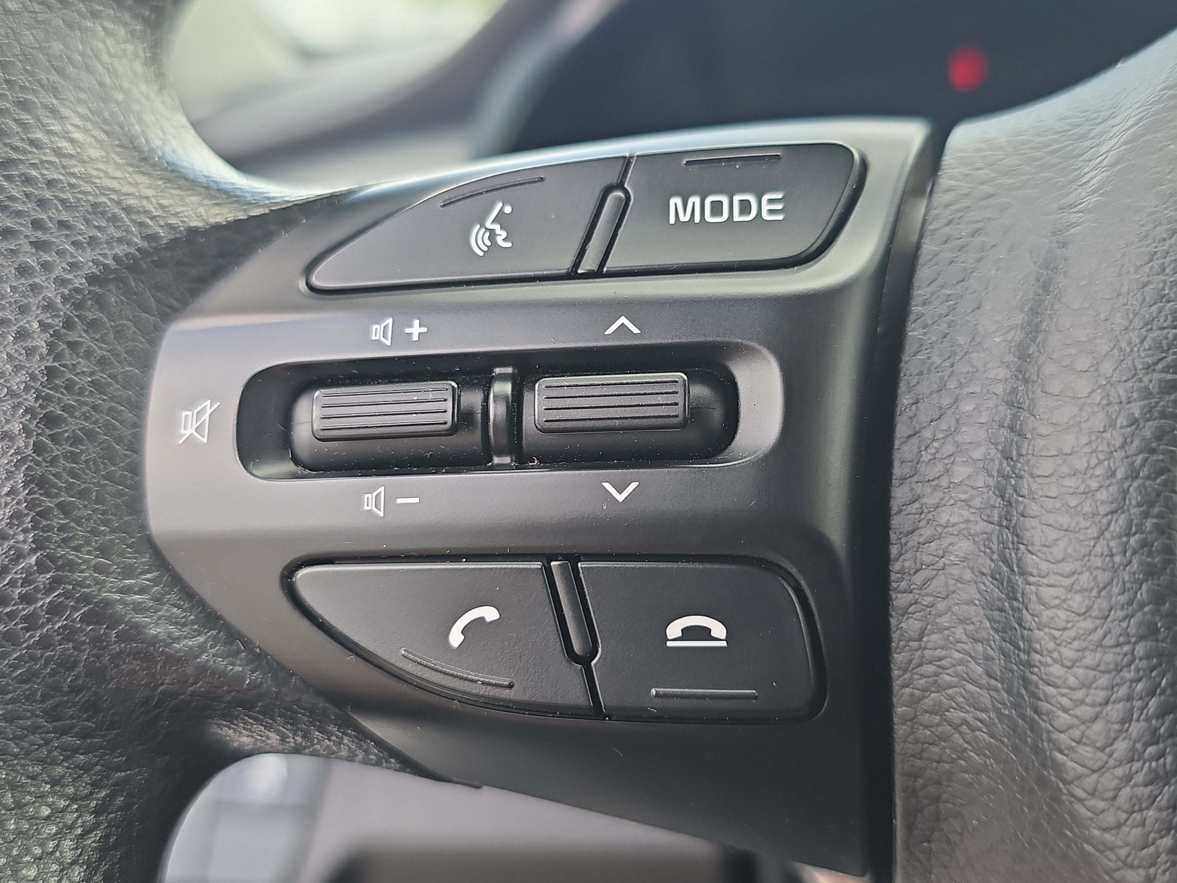 2023 Kia Rio LX