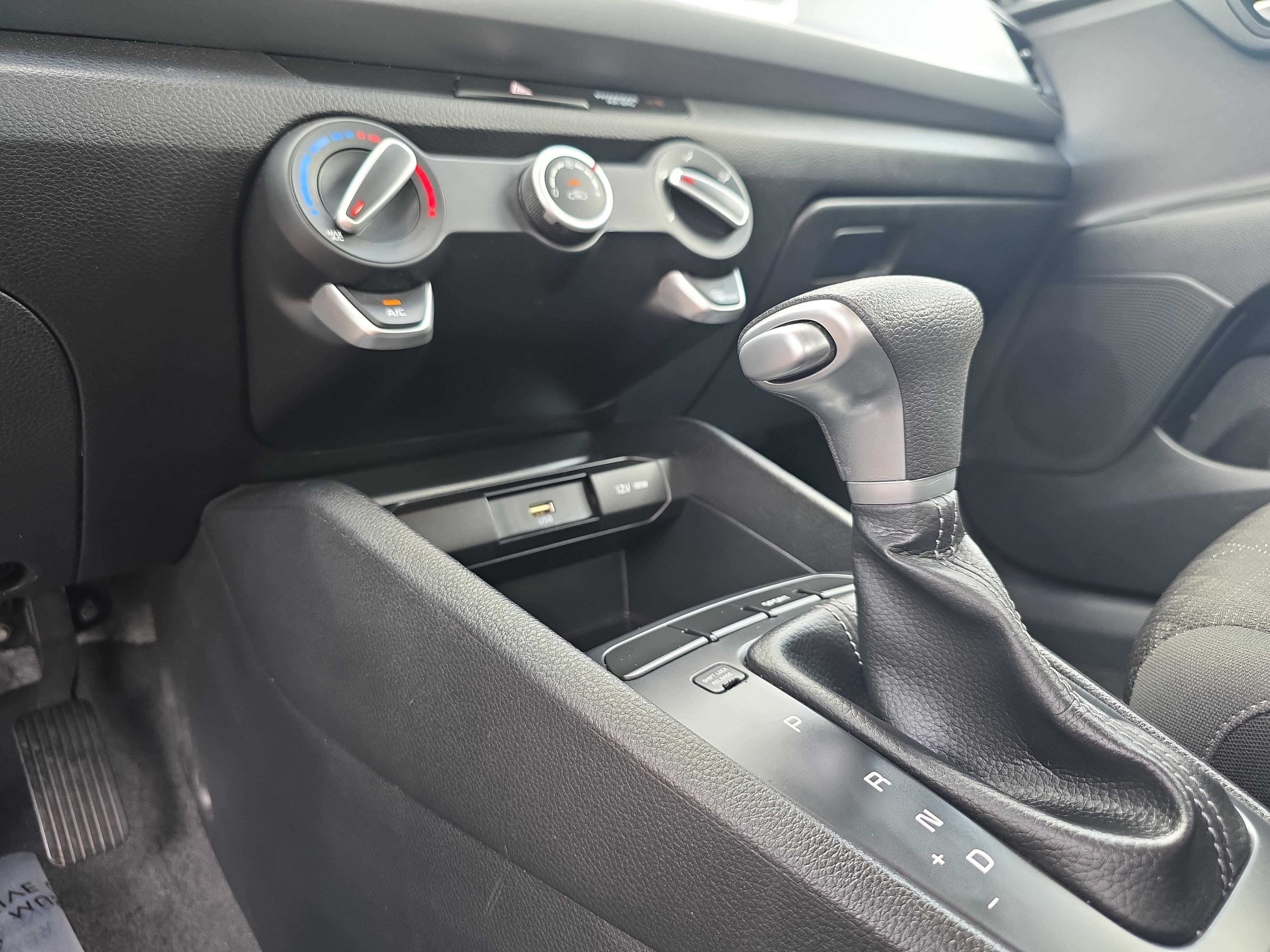 2023 Kia Rio LX