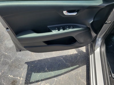 2022 Kia Rio 5-Door S