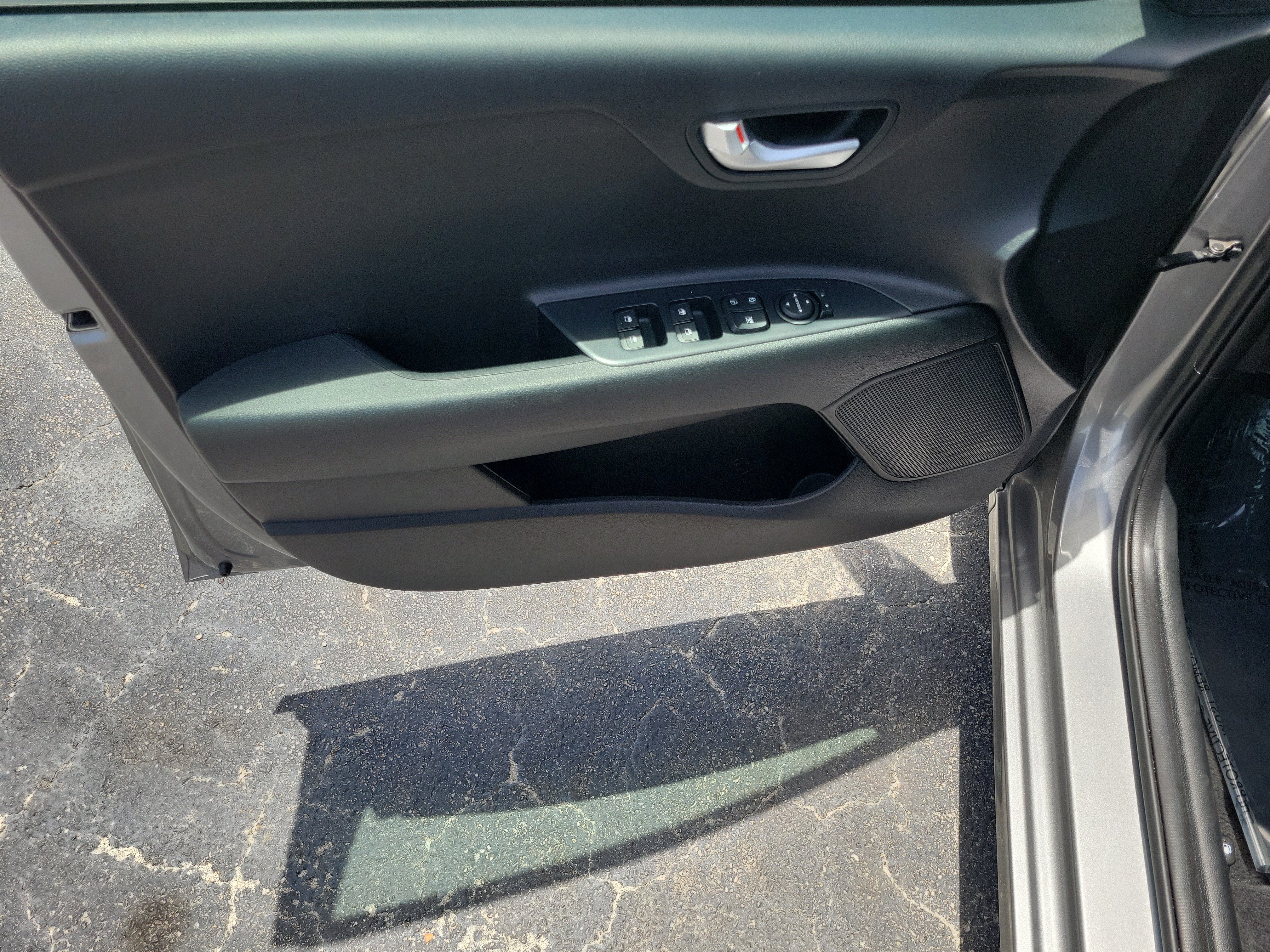 2022 Kia Rio 5-Door S