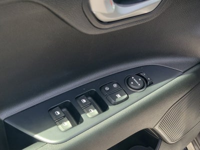 2022 Kia Rio 5-Door S