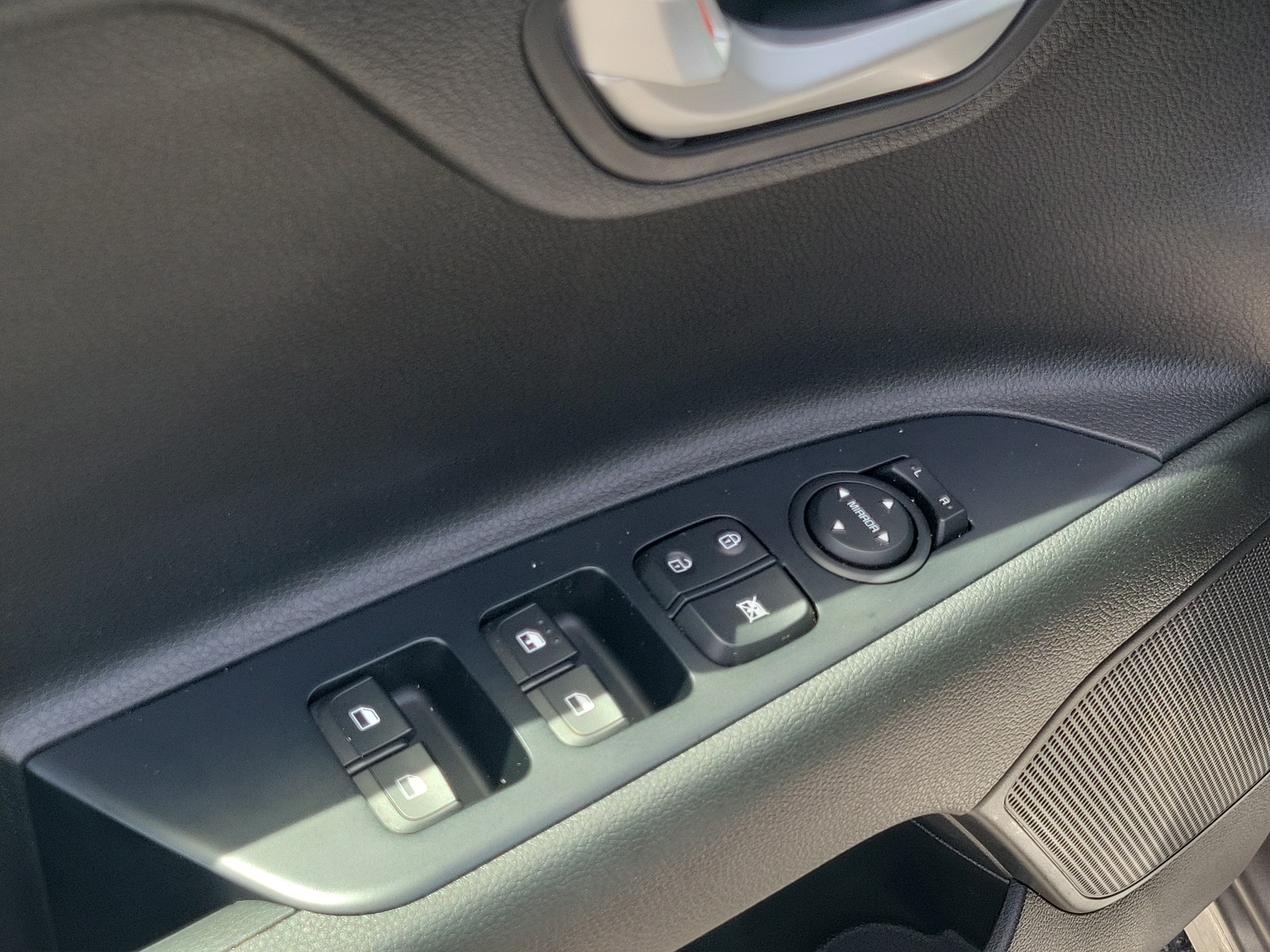 2022 Kia Rio 5-Door S