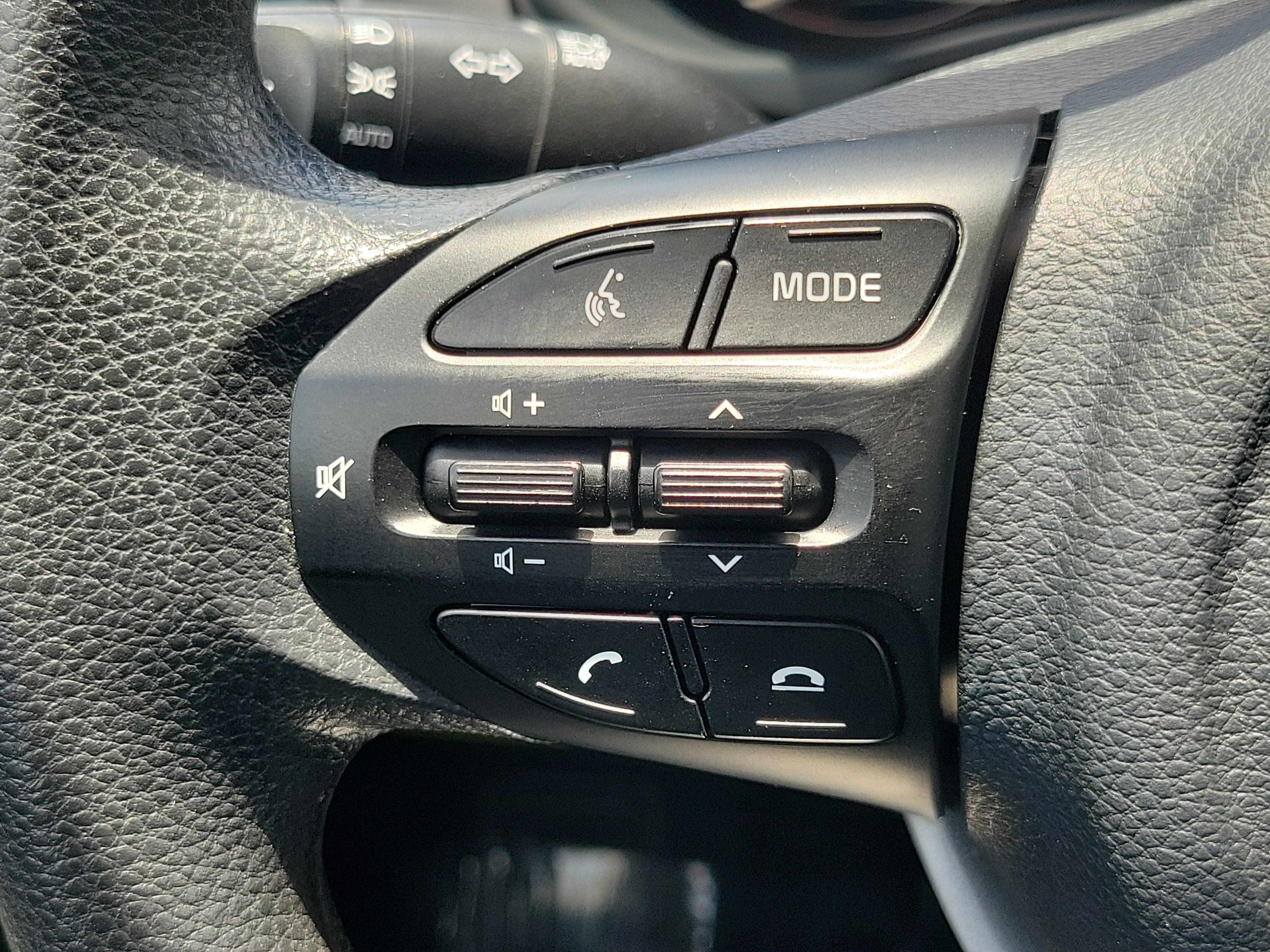 2022 Kia Rio 5-Door S