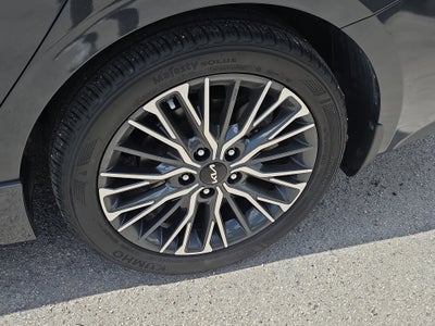 2024 Kia Forte GT-Line