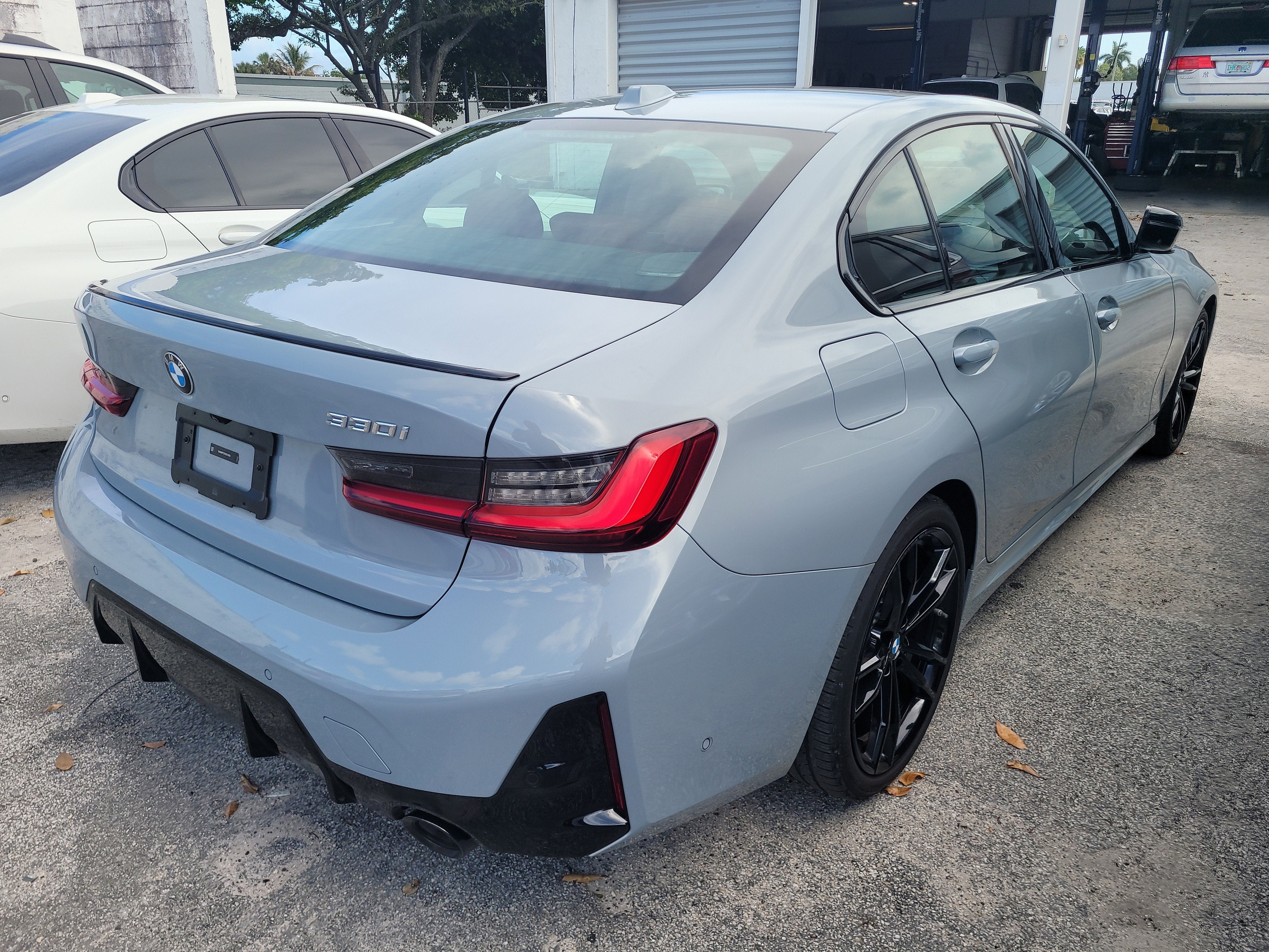 2023 BMW 3 Series 330i