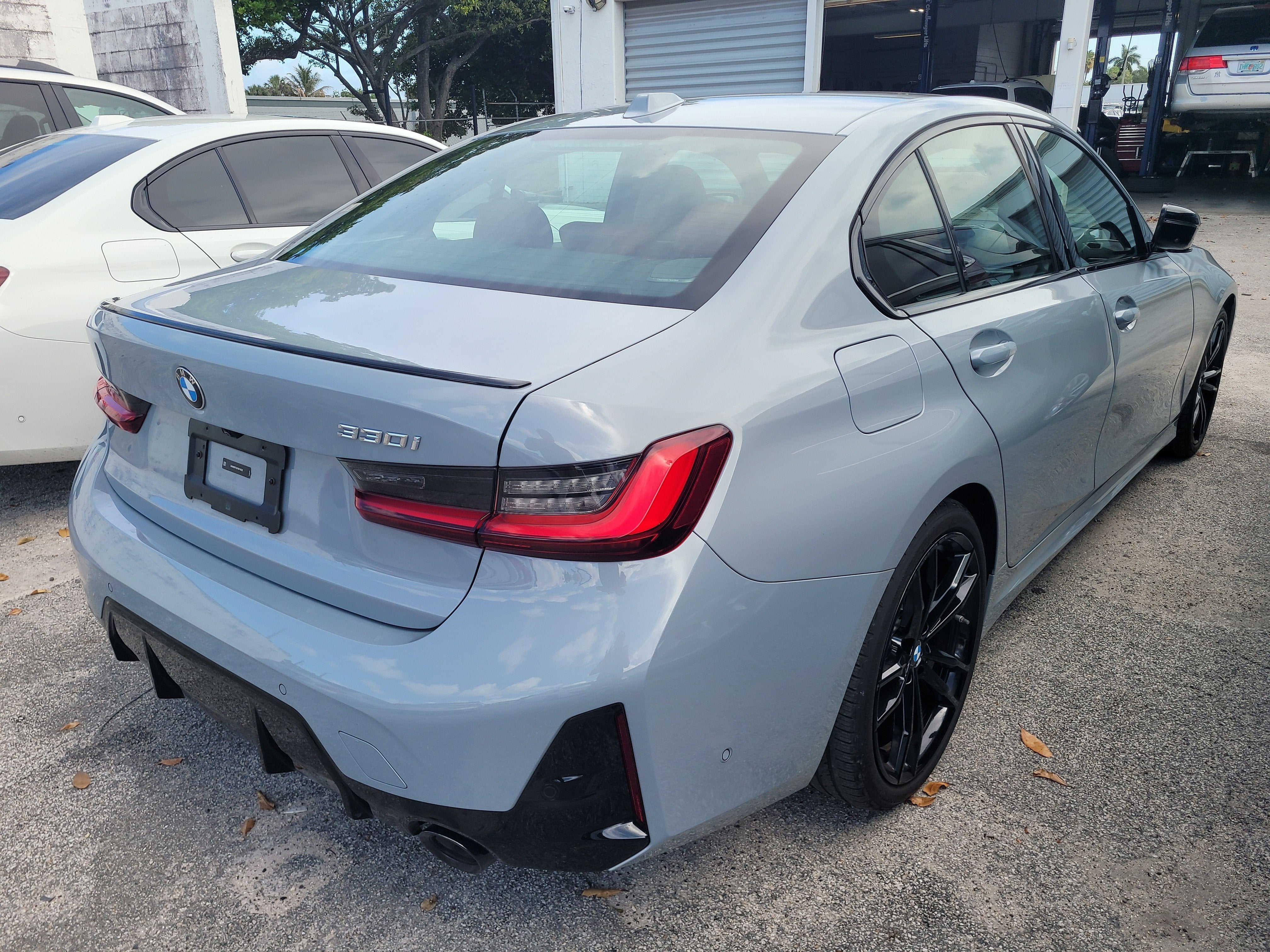 2023 BMW 3 Series 330i