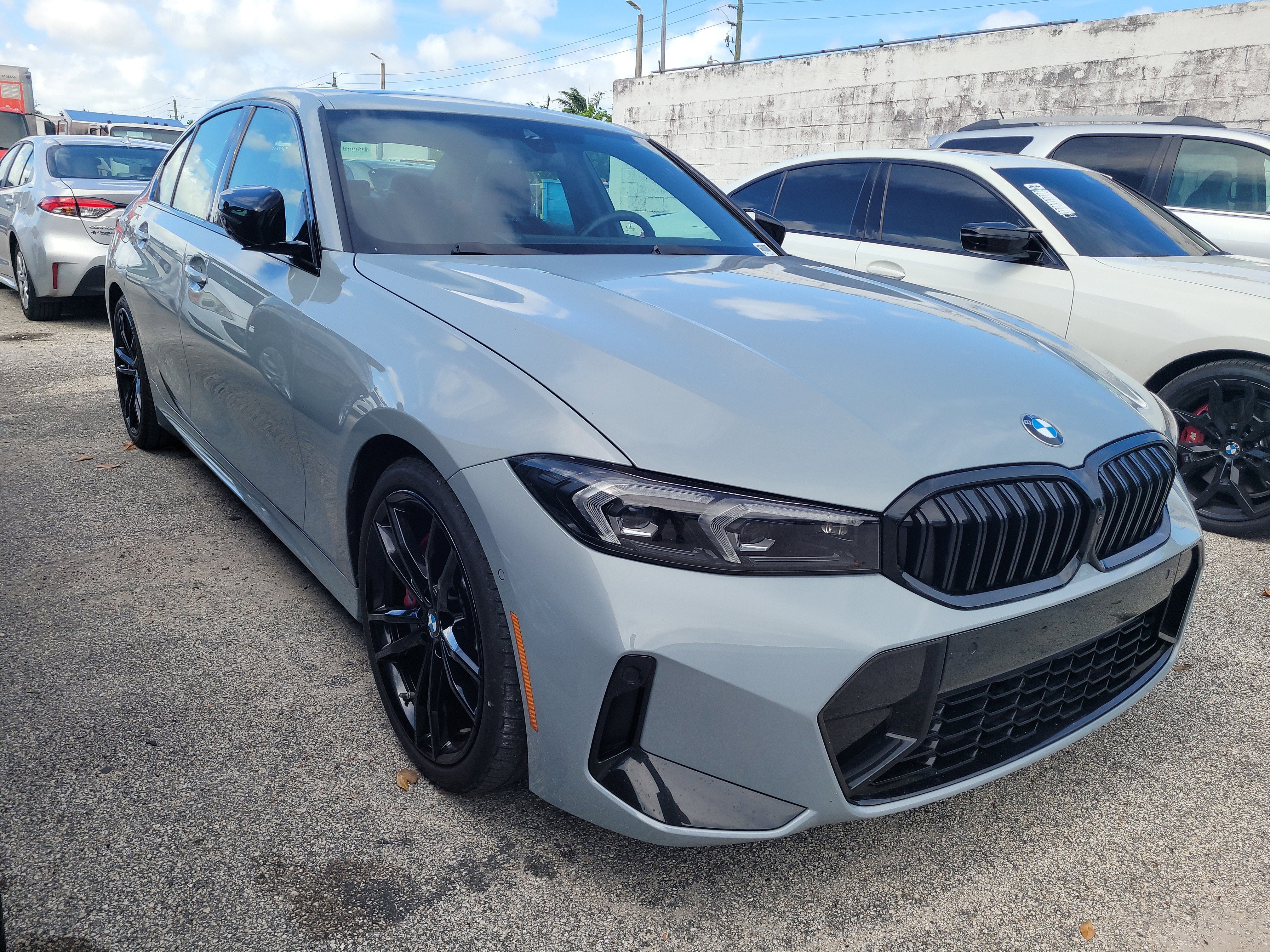 2023 BMW 3 Series 330i