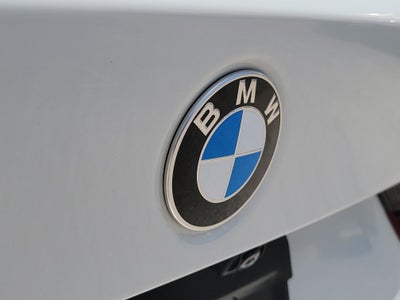 2023 BMW 3 Series 330i