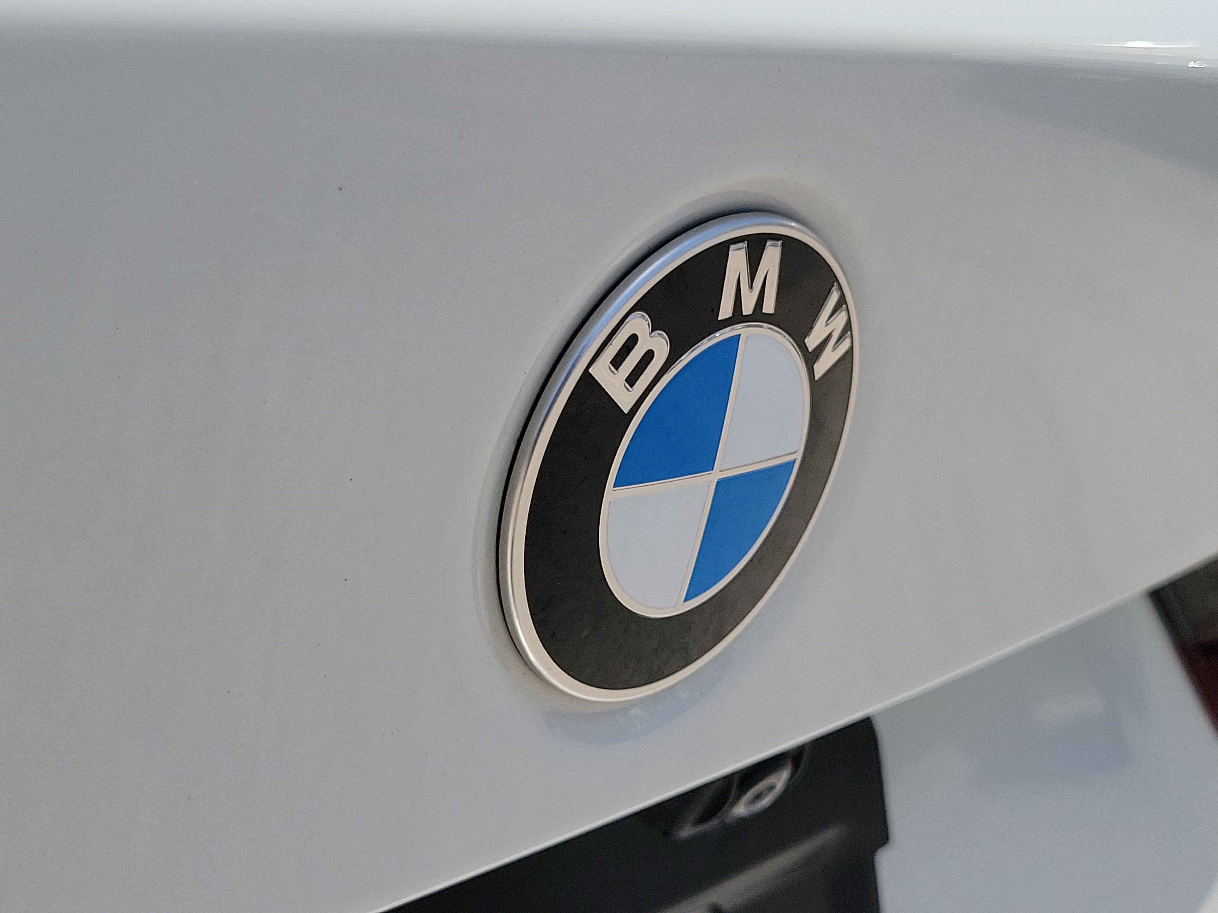 2023 BMW 3 Series 330i