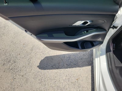 2023 BMW 3 Series 330i