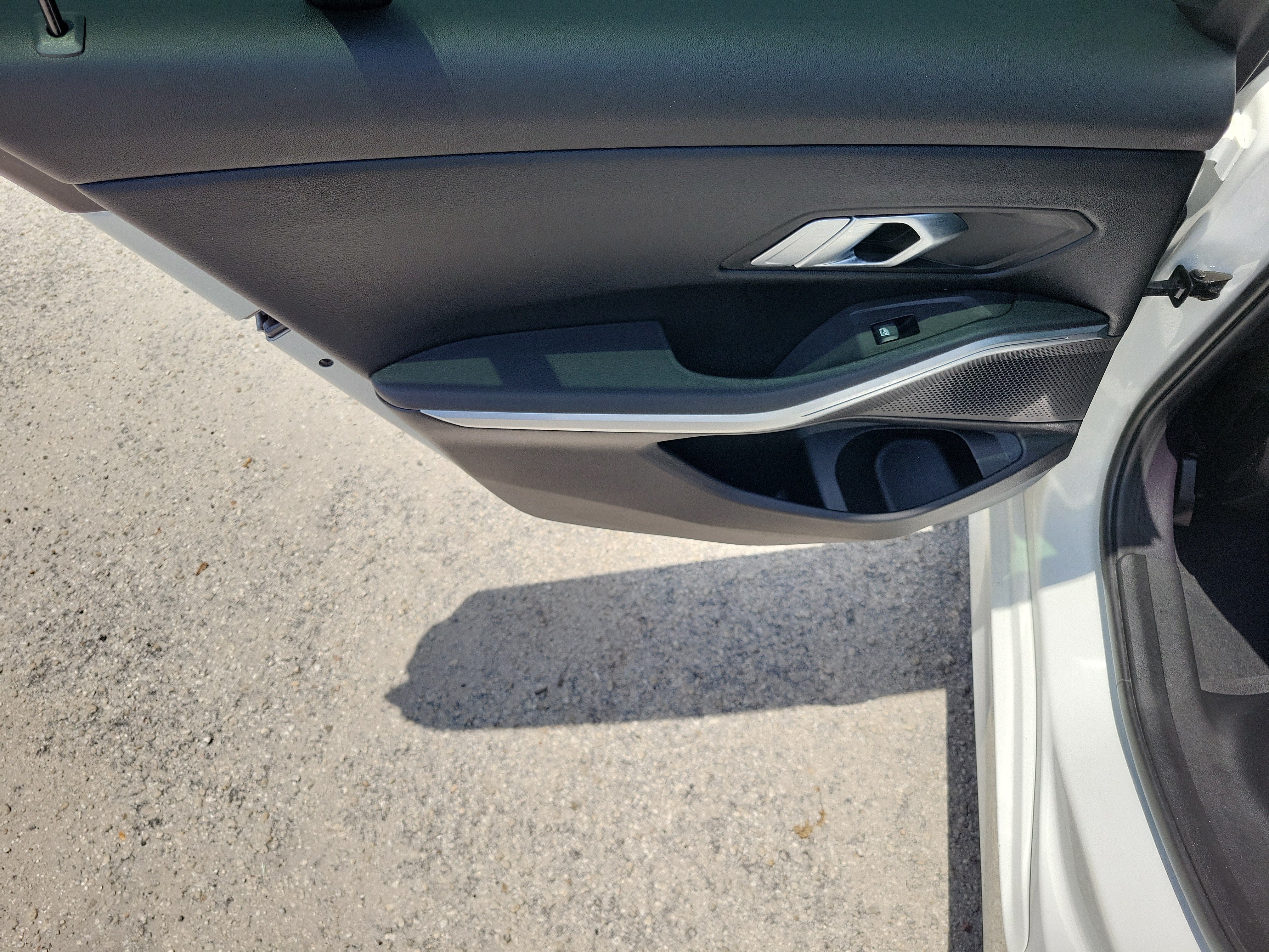 2023 BMW 3 Series 330i
