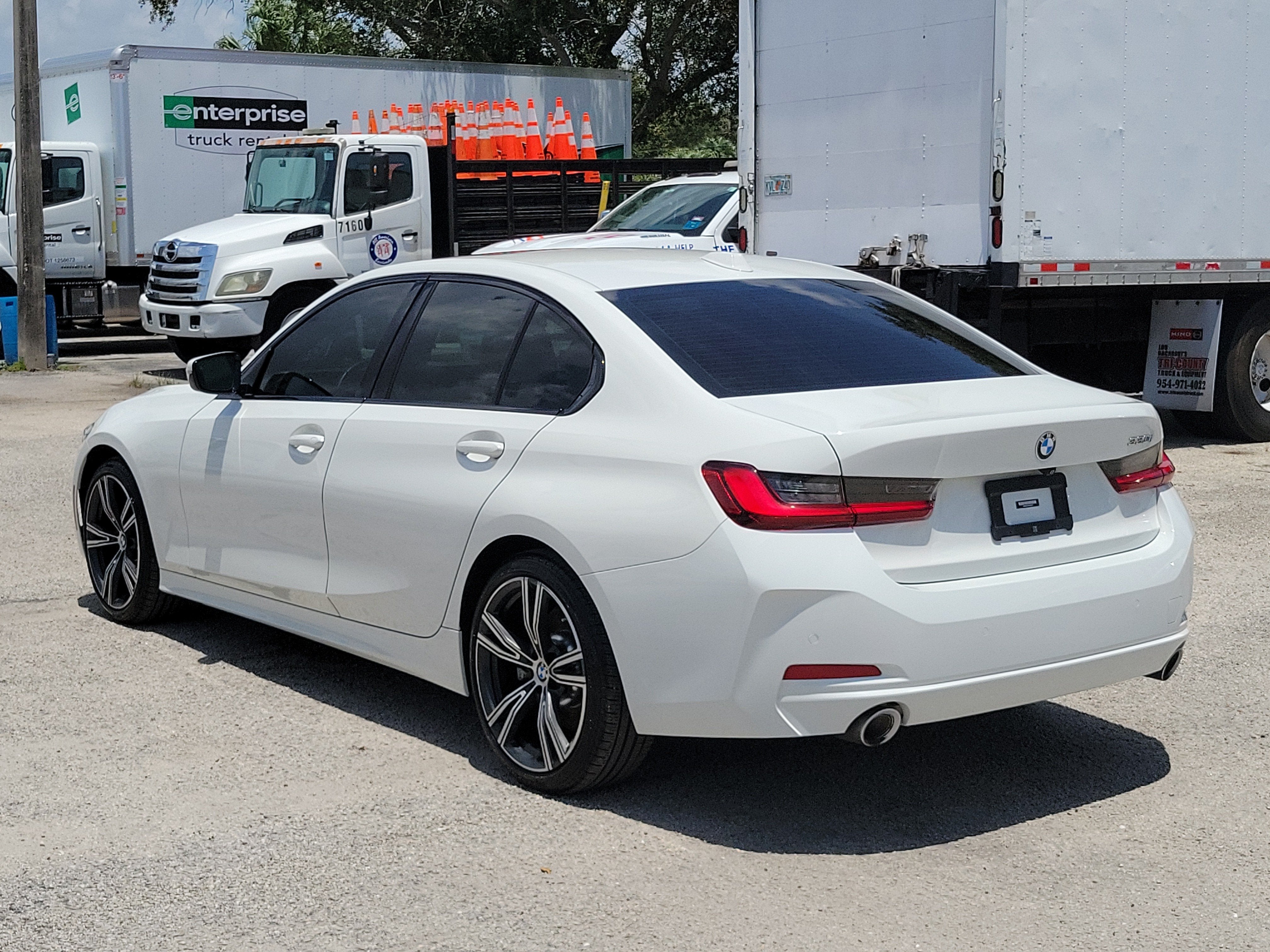 2023 BMW 3 Series 330i