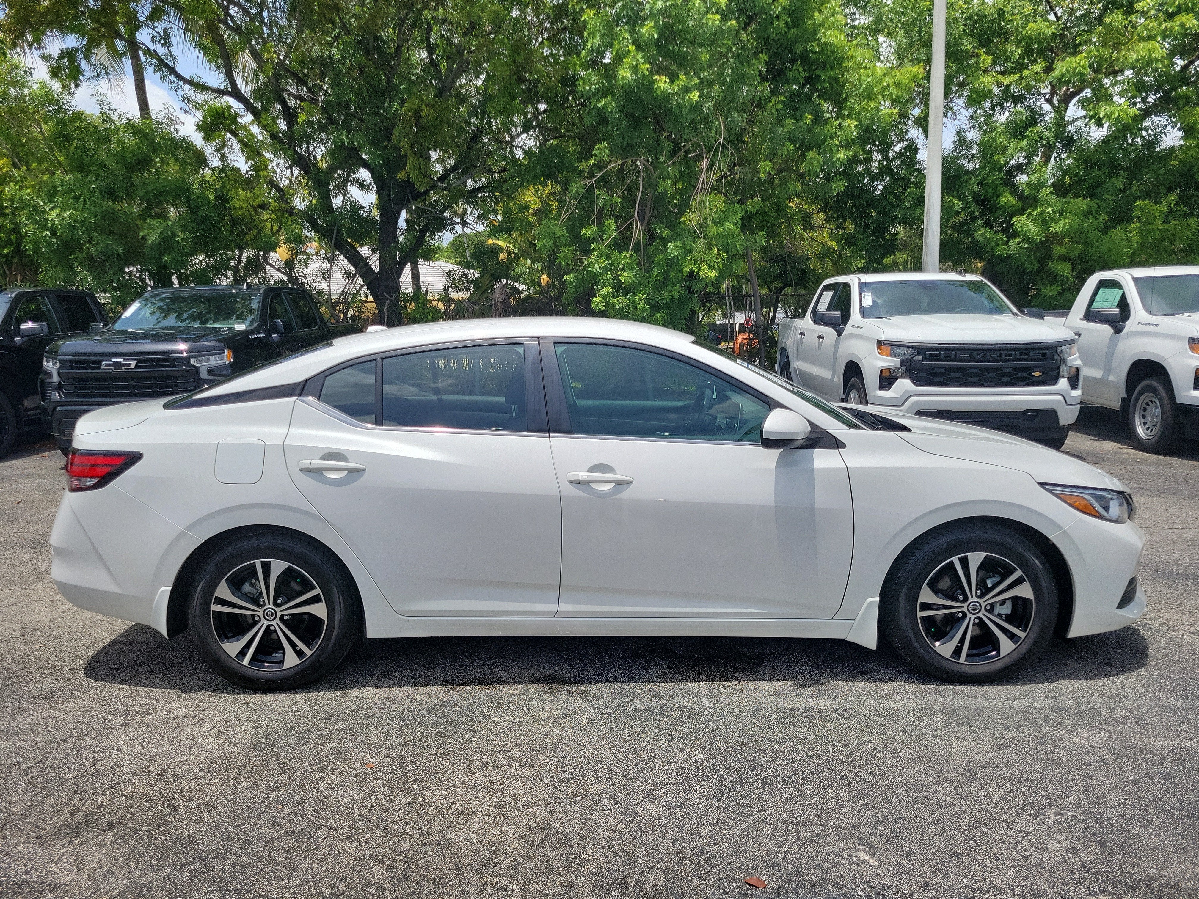 2023 Nissan Sentra SV