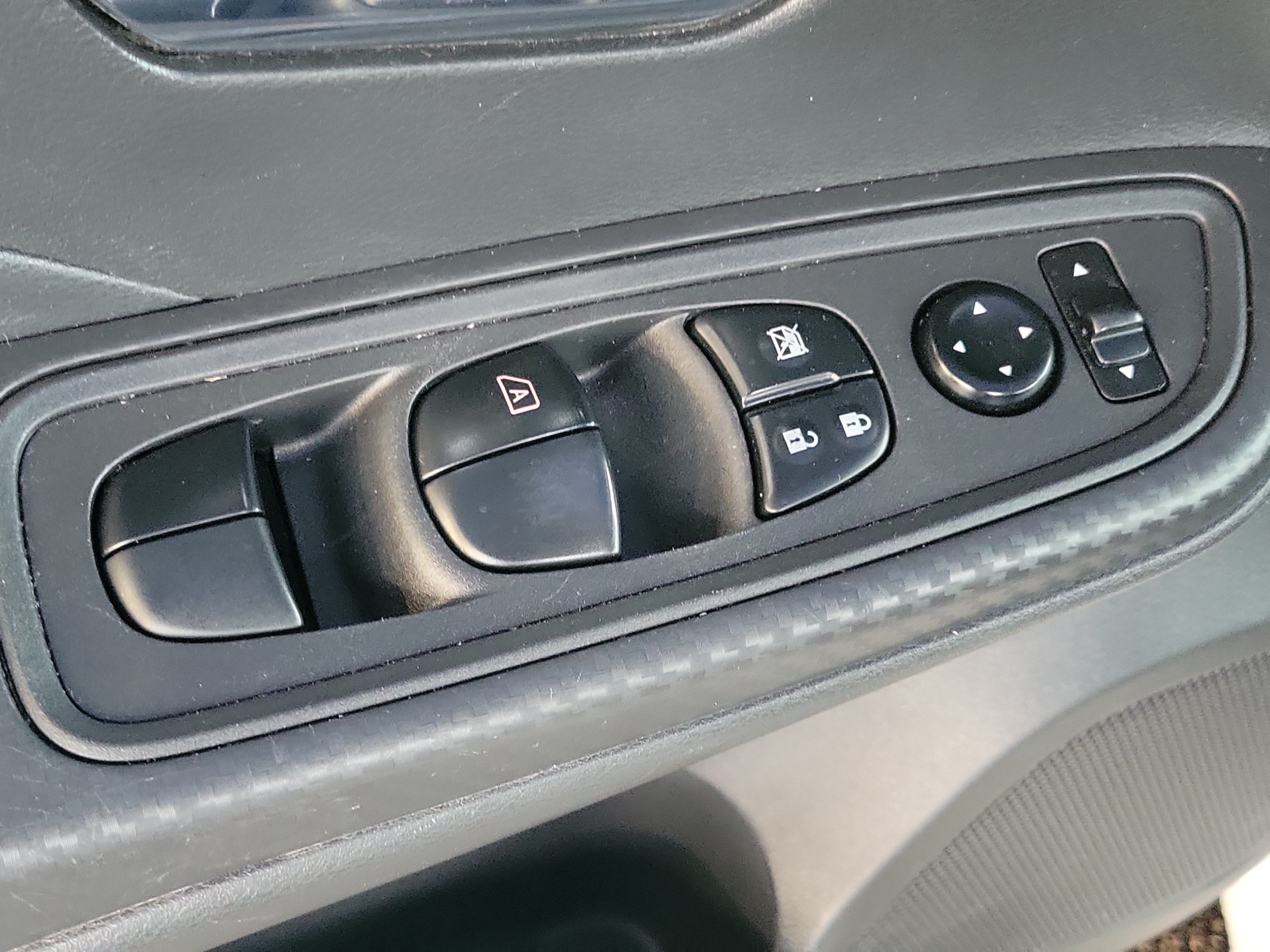 2024 Nissan Versa SV