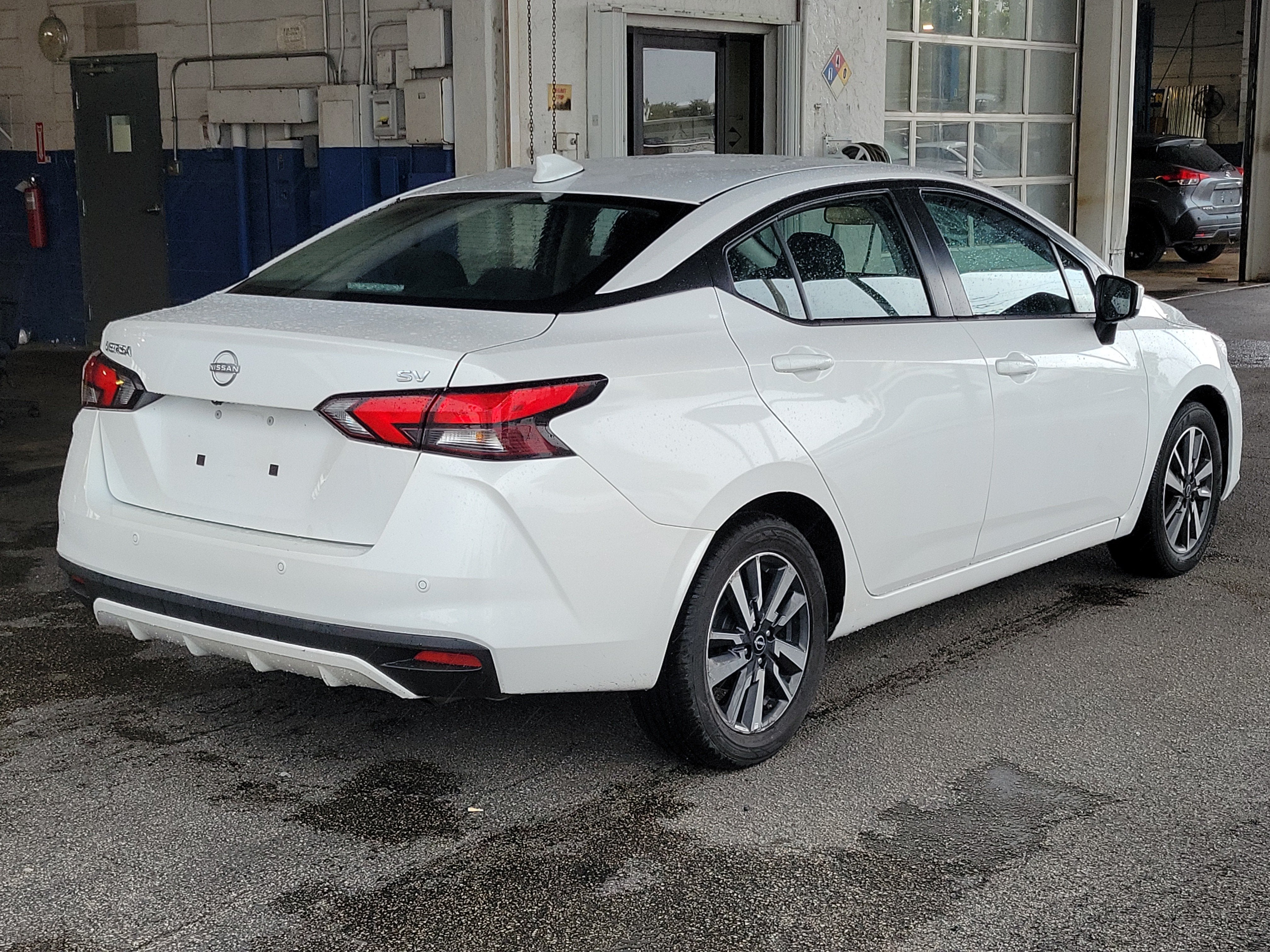 2024 Nissan Versa SV