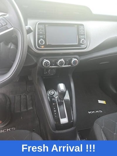 2020 Nissan Kicks S