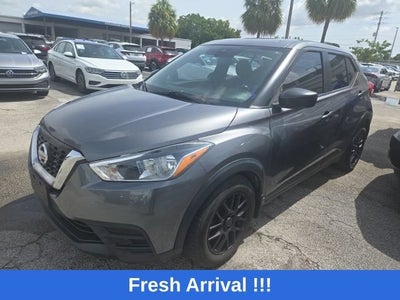2020 Nissan Kicks S