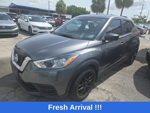 2020 Nissan Kicks S