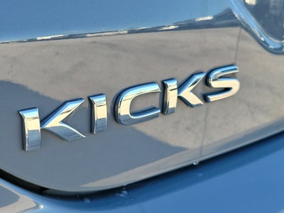 2021 Nissan Kicks SR