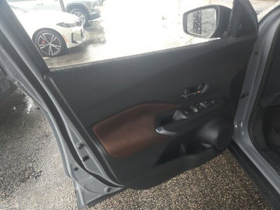 2021 Nissan Kicks SR