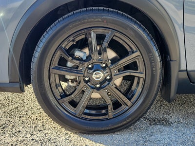 2021 Nissan Kicks SR