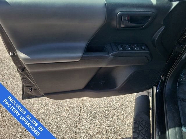 2022 Toyota Tacoma 2WD SR