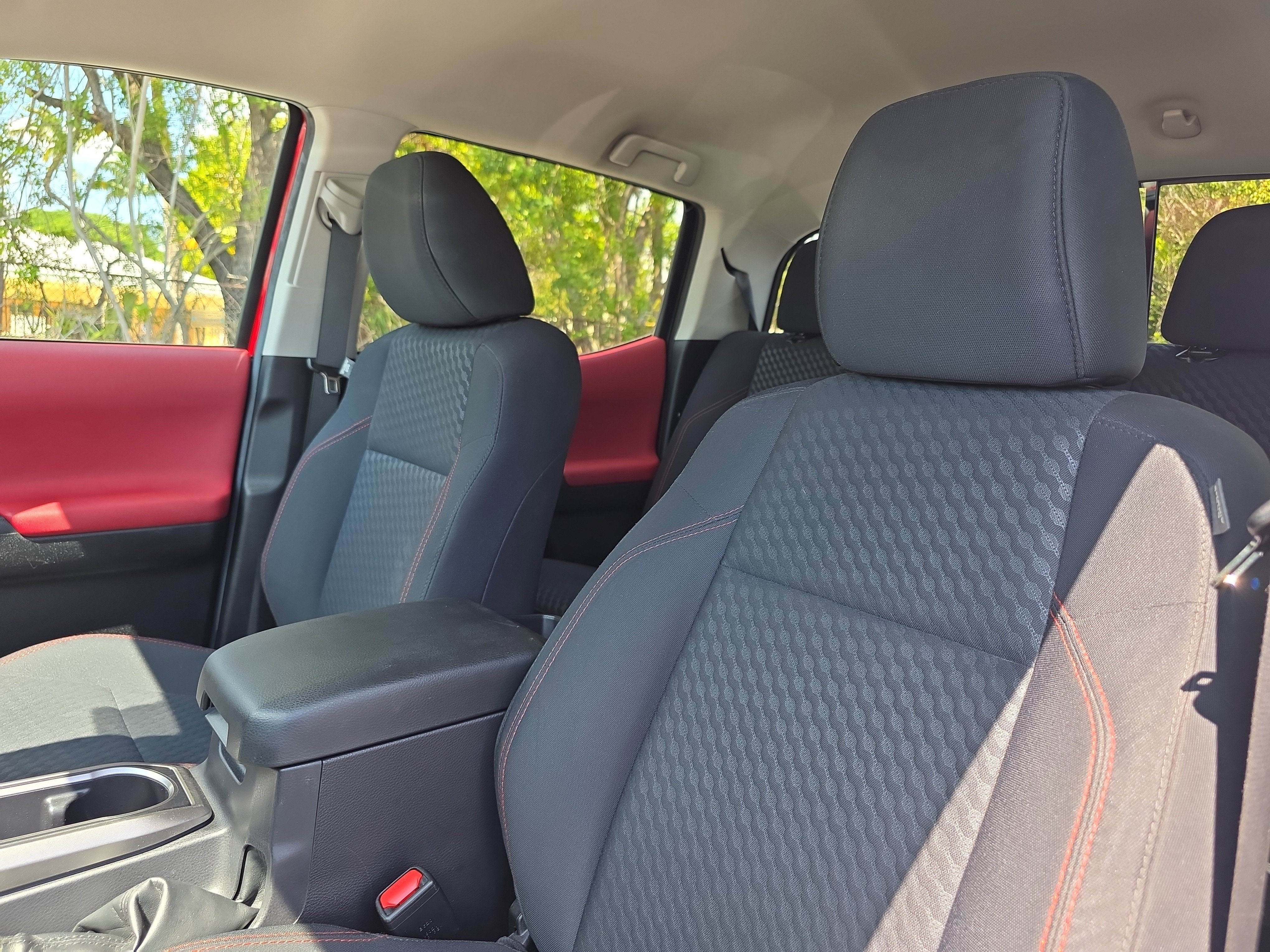 2022 Toyota Tacoma 4WD SR