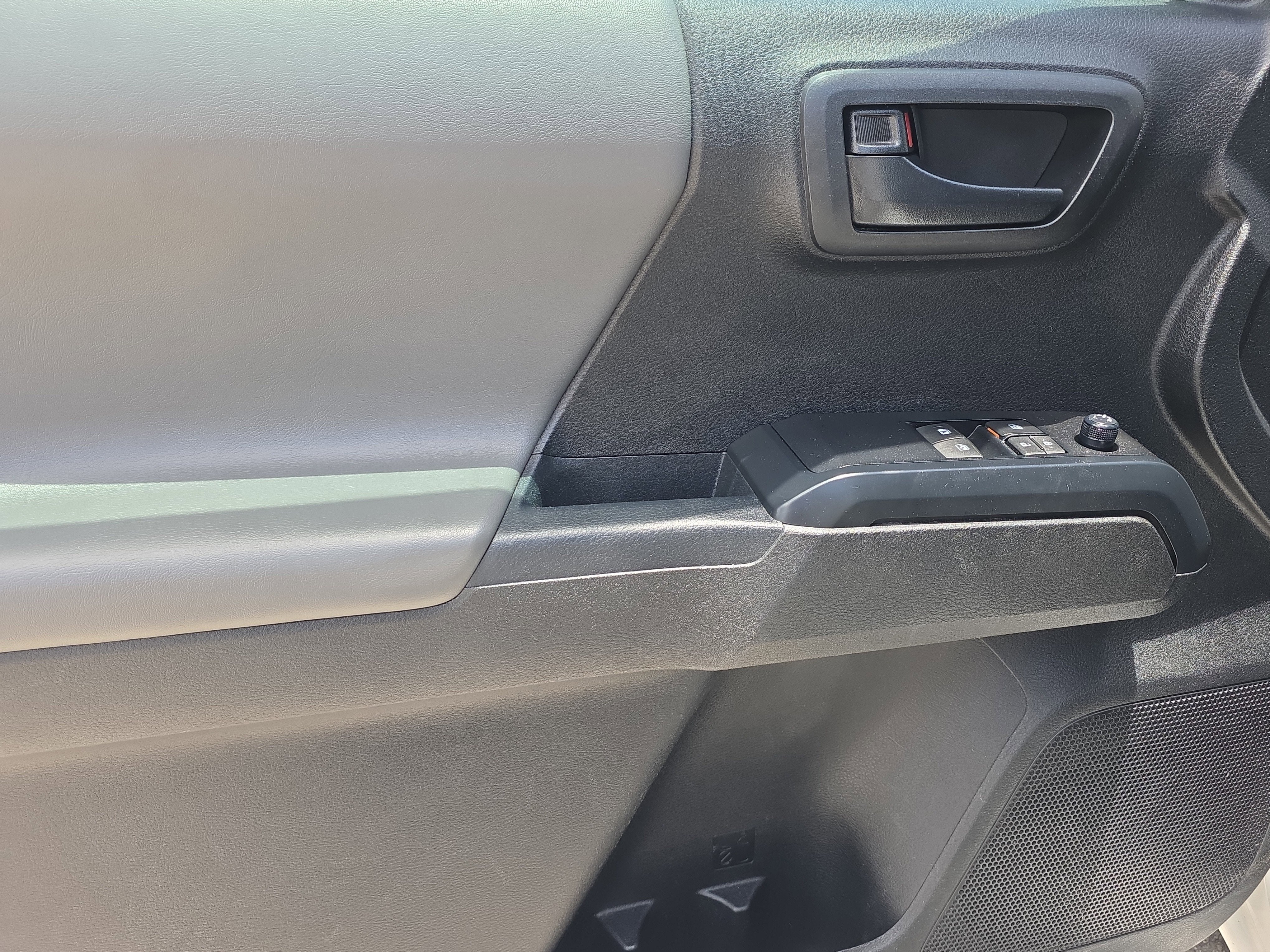 2021 Toyota Tacoma 4WD SR