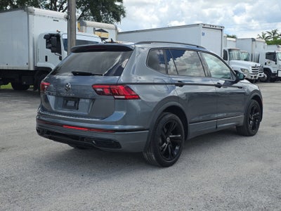 2023 Volkswagen Tiguan SE R-Line Black