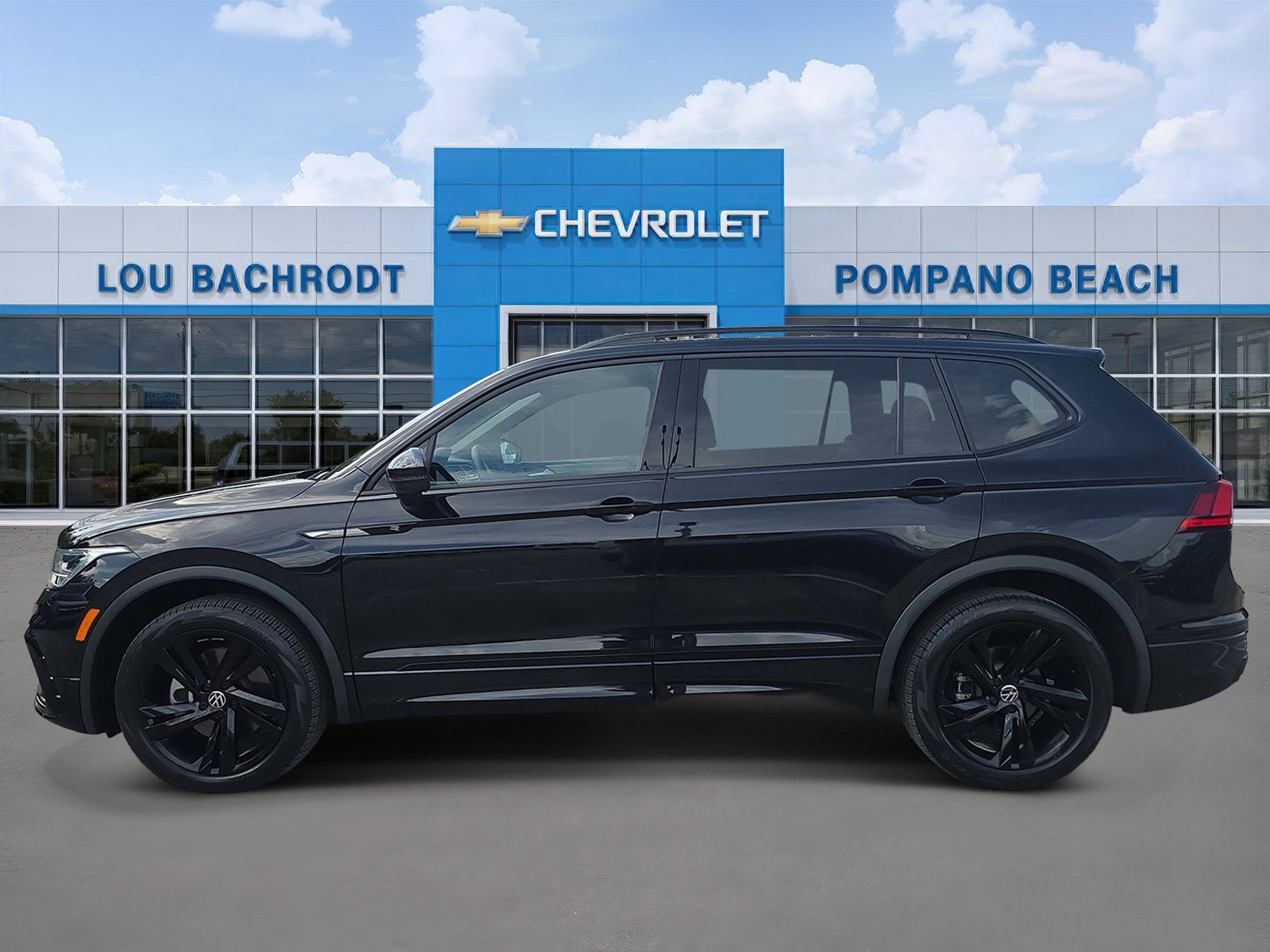 2023 Volkswagen Tiguan SE R-Line Black
