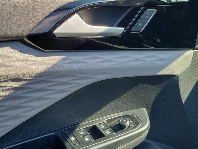 2023 Volkswagen Taos S