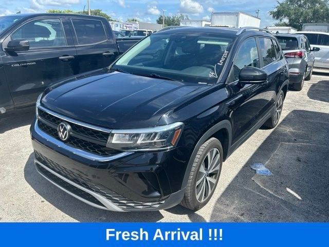2024 Volkswagen Taos SE