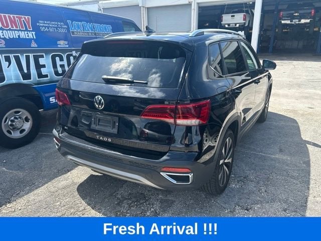 2024 Volkswagen Taos SE