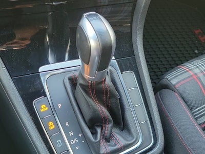 2018 Volkswagen Golf GTI S