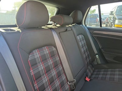 2018 Volkswagen Golf GTI S
