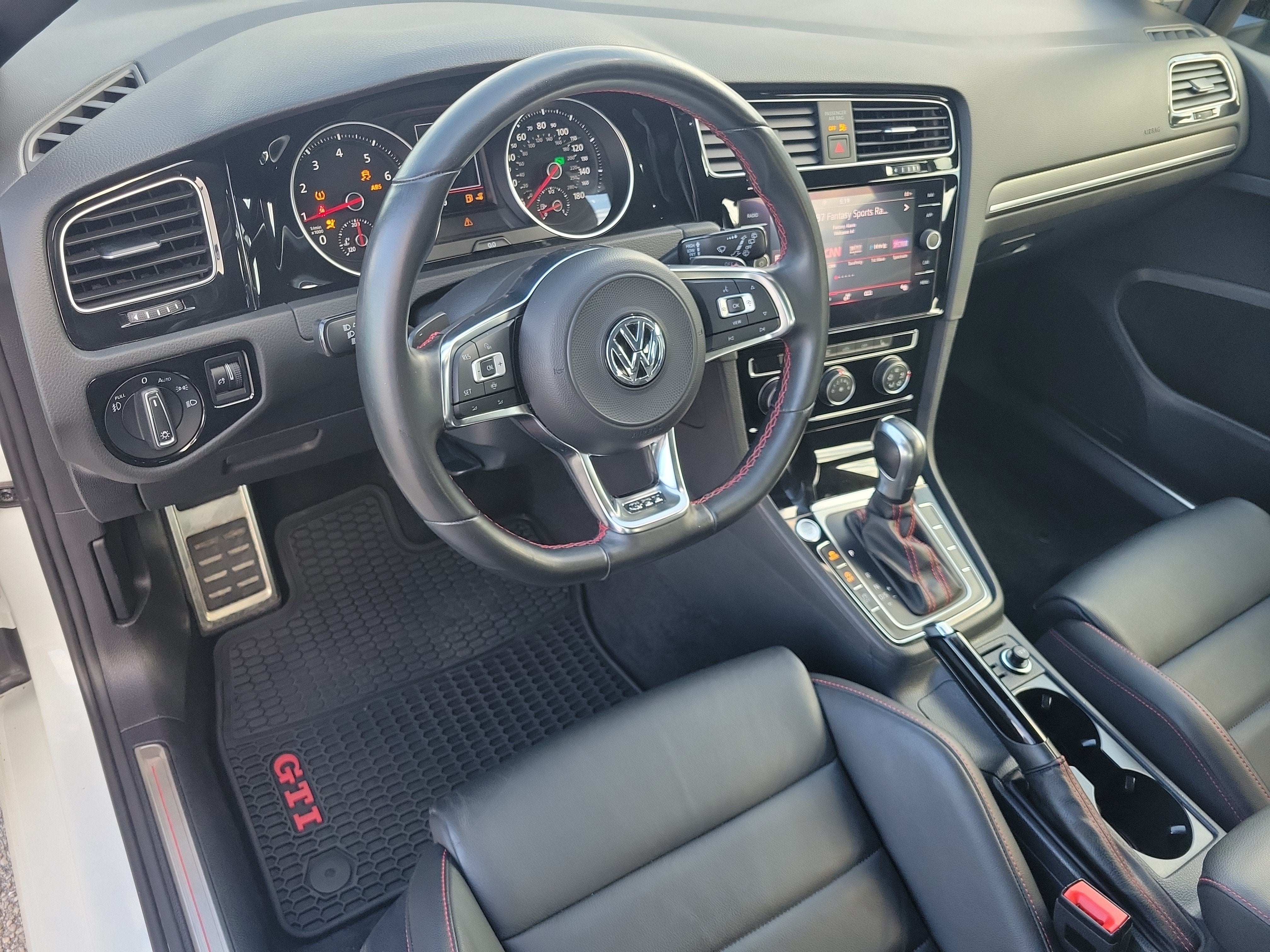 2021 Volkswagen Golf GTI S