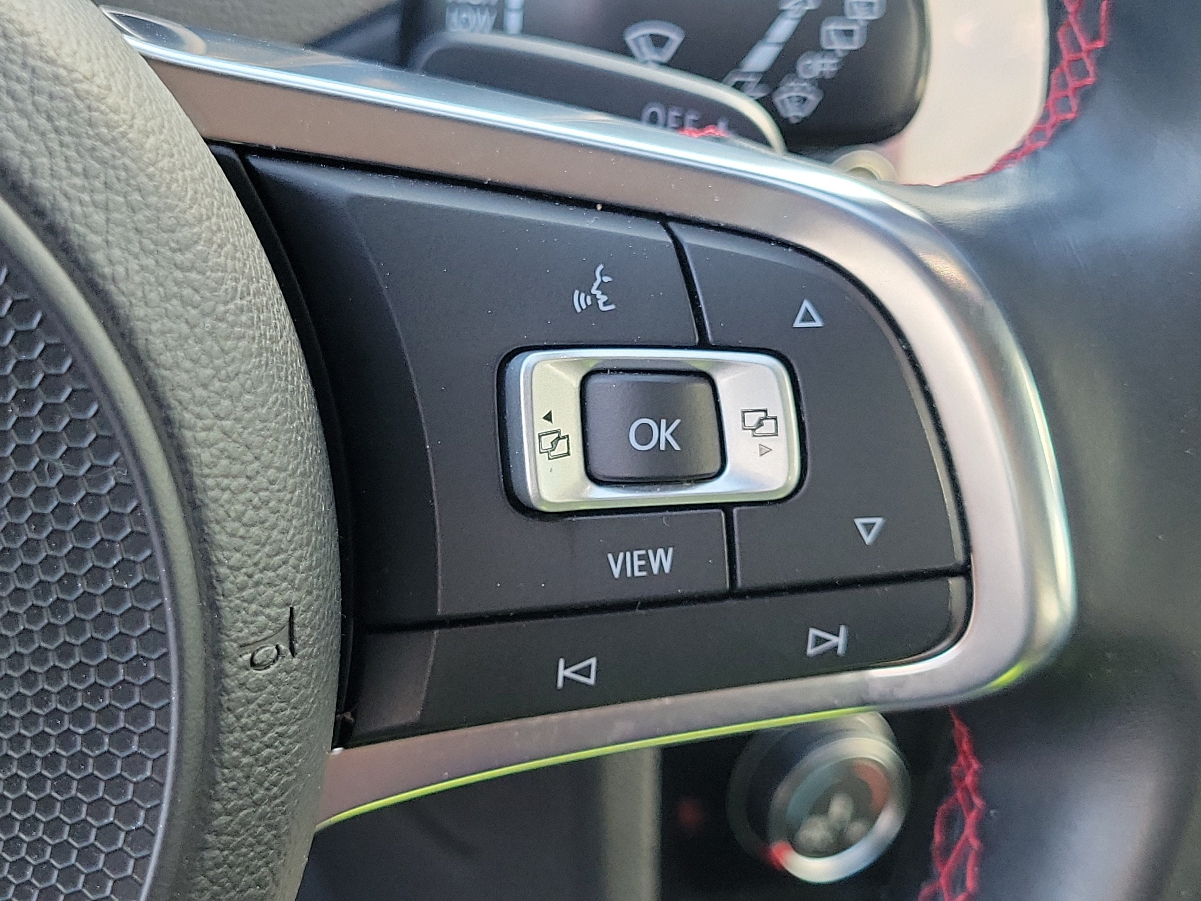 2021 Volkswagen Golf GTI S
