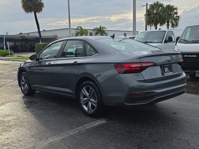 2024 Volkswagen Jetta SE