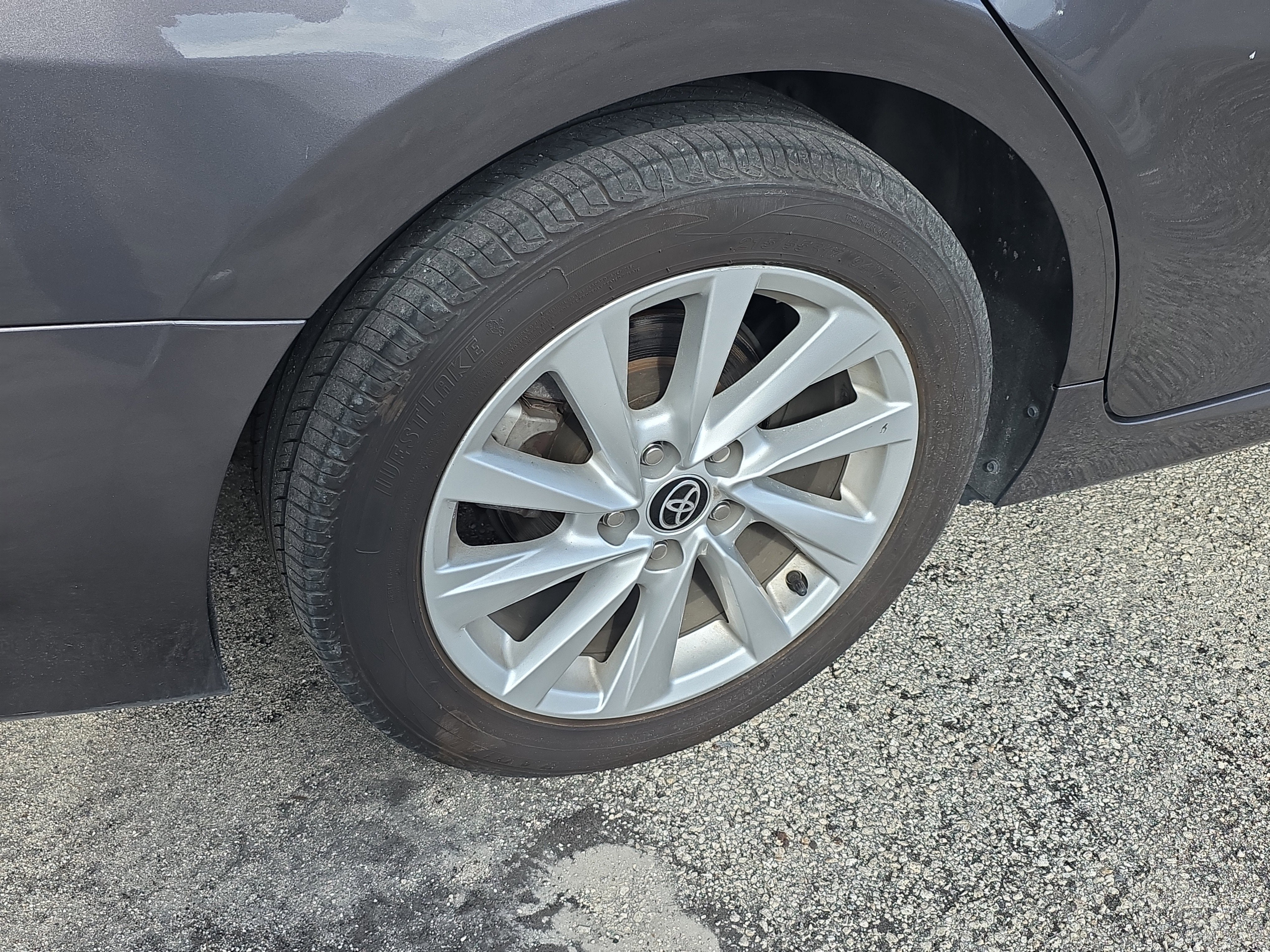 2024 Toyota Camry LE