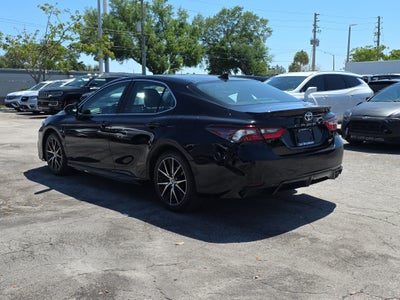 2023 Toyota Camry SE