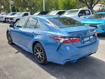 2024 Toyota Camry SE