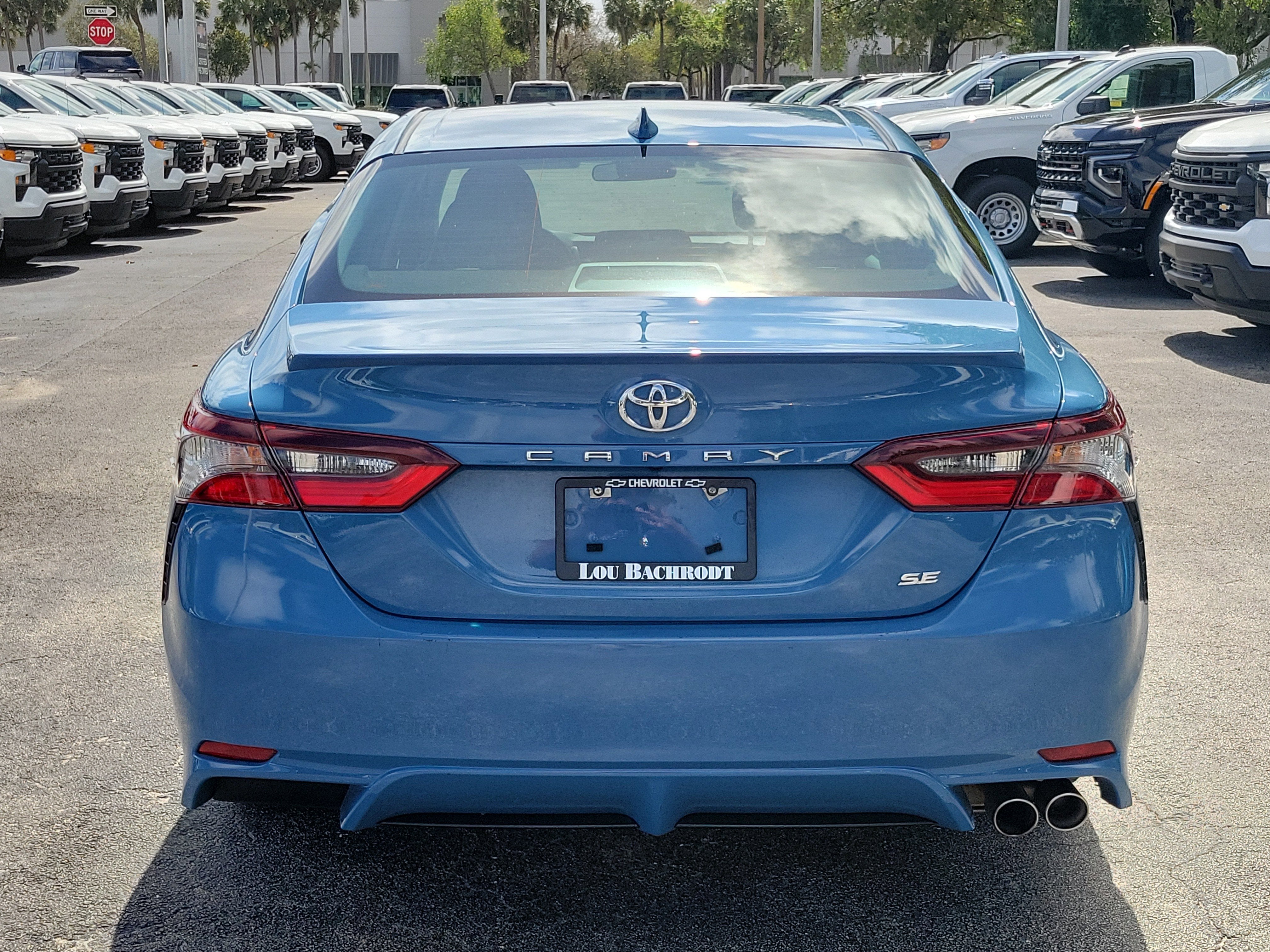 2024 Toyota Camry SE