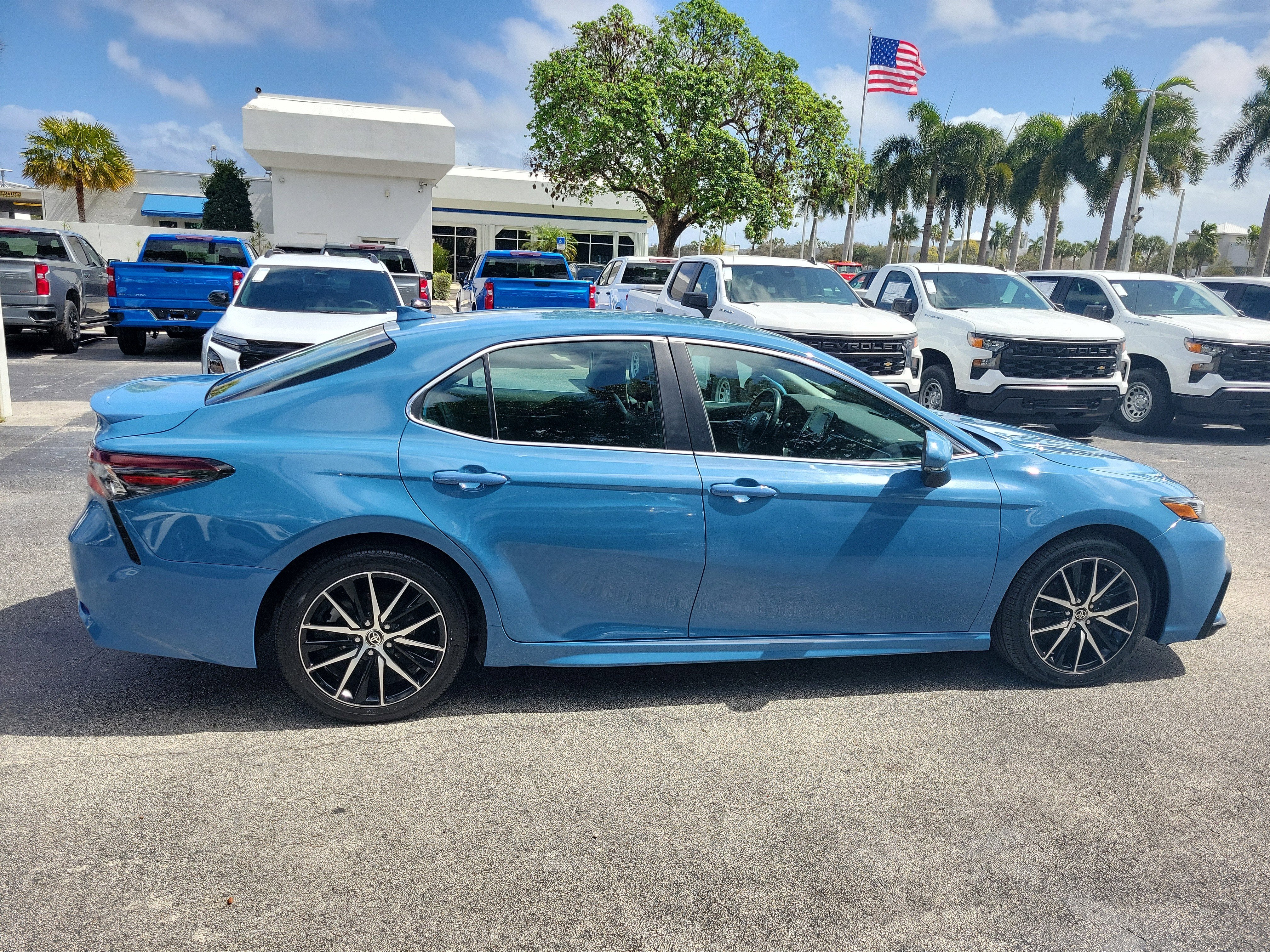2024 Toyota Camry SE
