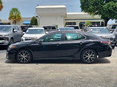 2021 Toyota Camry SE Nightshade