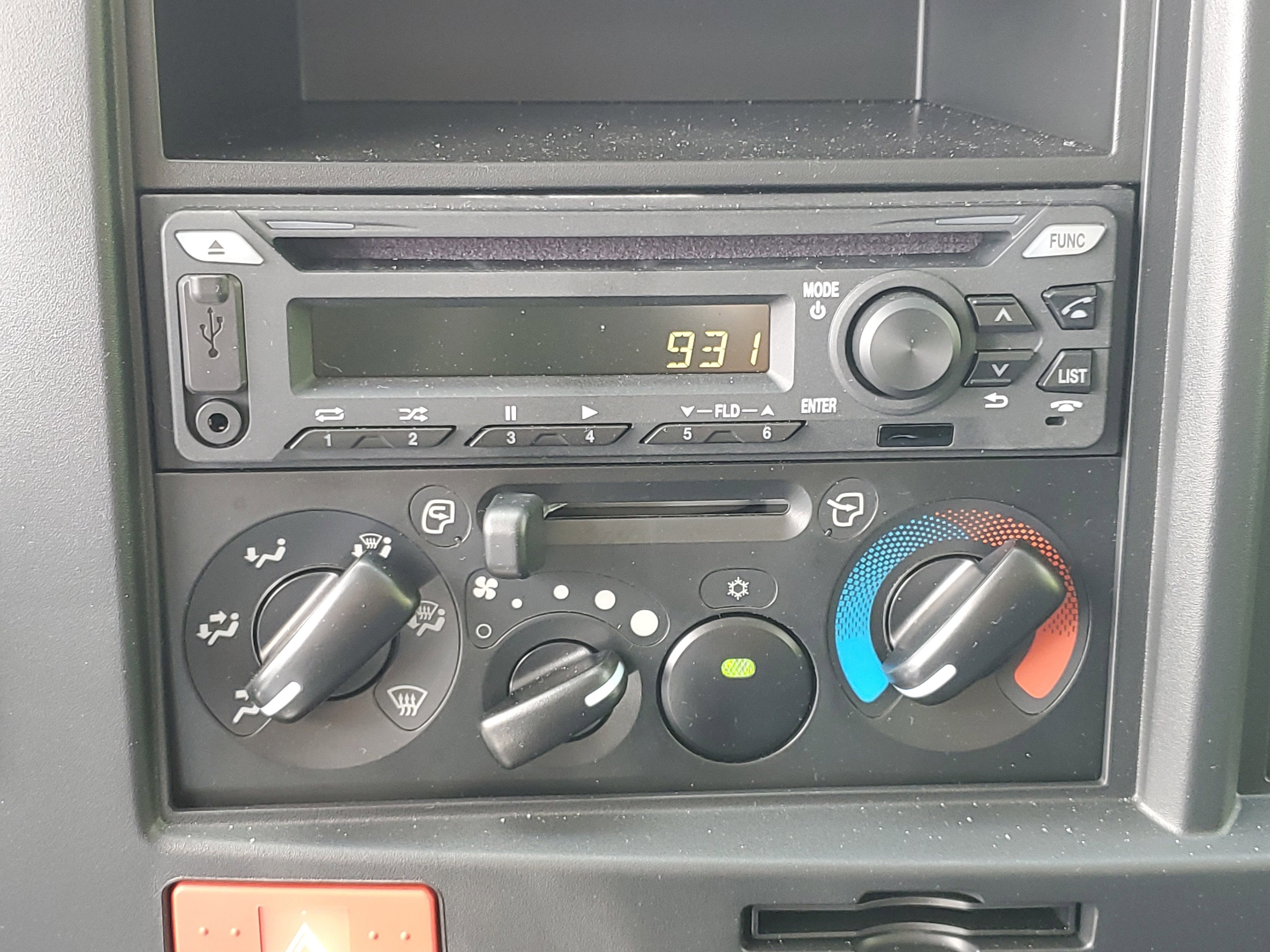 2025 Chevrolet Low Cab Forward 3500 Base