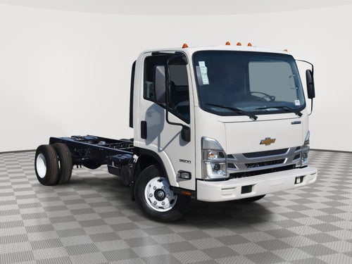 2025 Chevrolet Low Cab Forward 3500 Base