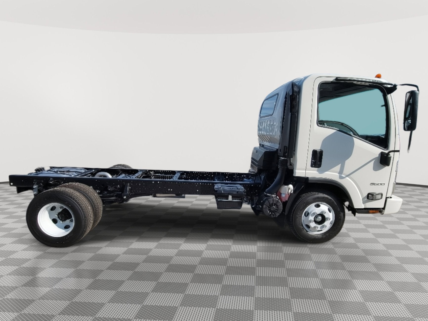 2025 Chevrolet Low Cab Forward 3500 Base