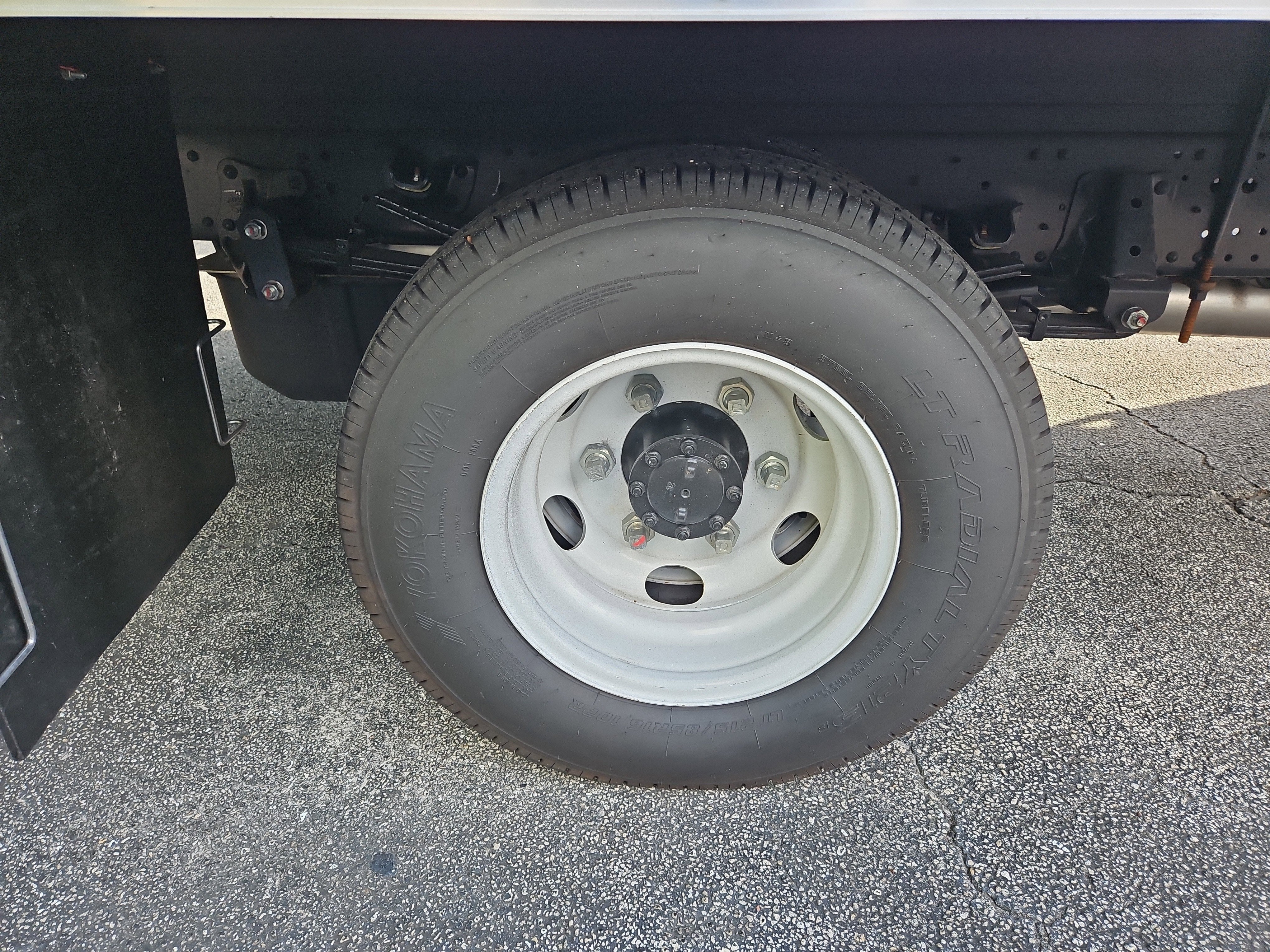 2025 Chevrolet Low Cab Forward 3500 Base