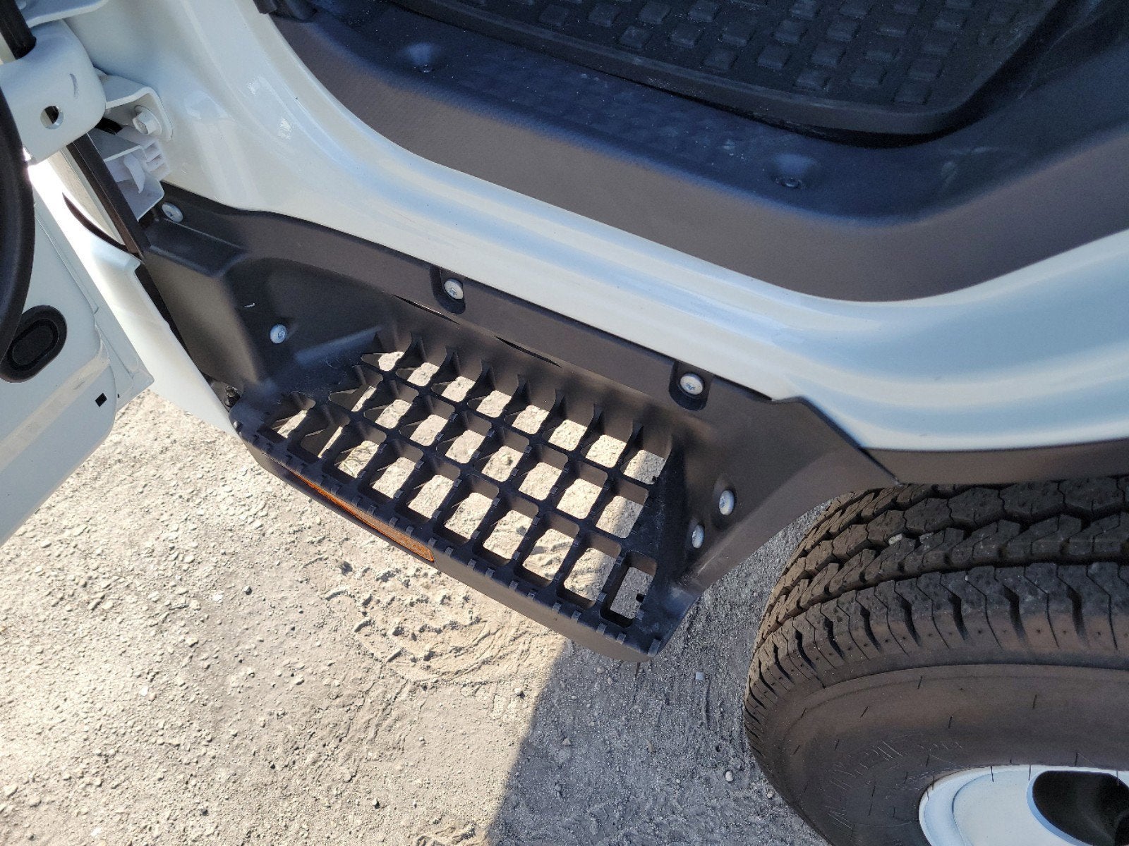 2024 Chevrolet Low Cab Forward 3500 Base