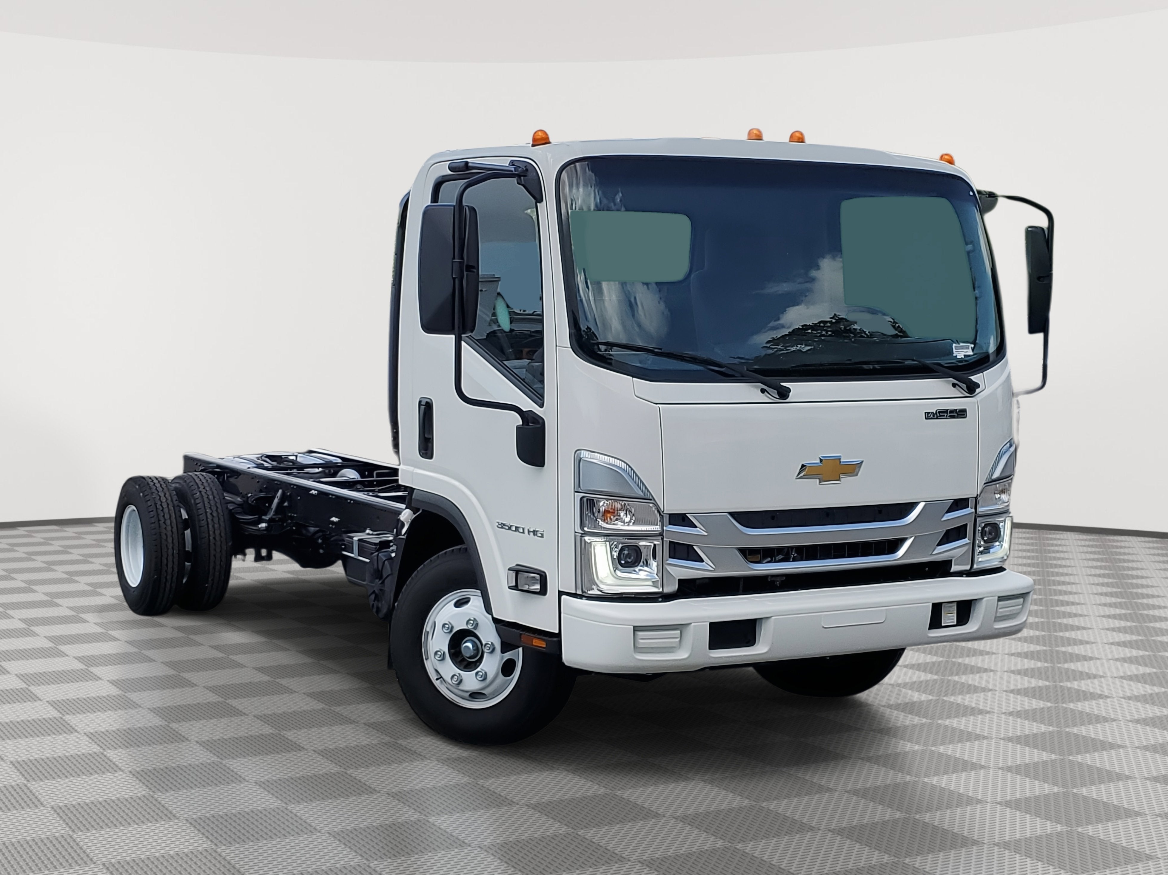 2025 Chevrolet Low Cab Forward 3500 Base